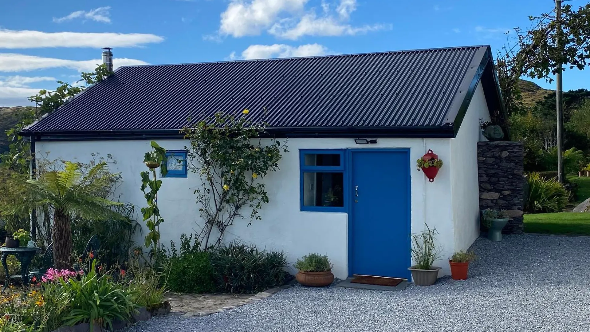 Unique Old Stone Cottage Killarney 0*,  Ireland